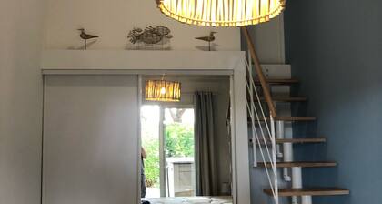 Charming, peaceful villa near the beach