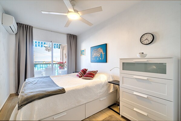 2 dormitorios, tabla de planchar con plancha, wifi gratis y ropa de cama