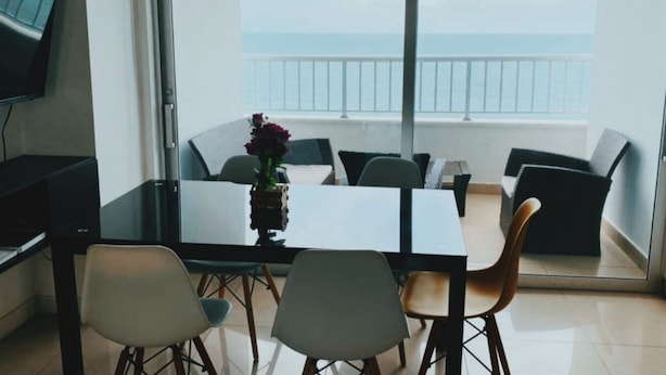 Dining - APARTMENT PALMETTO (Cartagena de Indias)