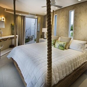 6 chambres, fer et planche à repasser, Wi-Fi, draps fournis