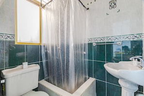 Shower, designer toiletries, towels, soap