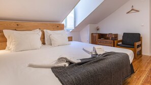 1 bedroom, iron/ironing board, free WiFi, bed sheets - Casa Pendôa | Apartmento 2 | Self Check-in Online (Sintra)