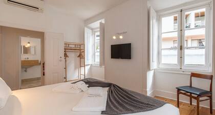 Casa Pendôa Apartmento 4 2BDR Self Check-in Online