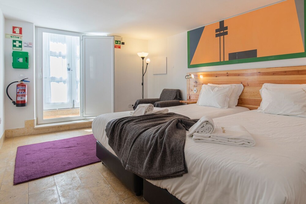 Casa Pendôa 10 | Twin Room | Self Check-in Online