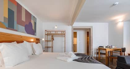 Casa Pendôa 11 | Twin Room | Self Check-in Online