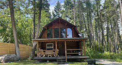 Rustic MT Cabin