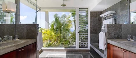 Shower, towels