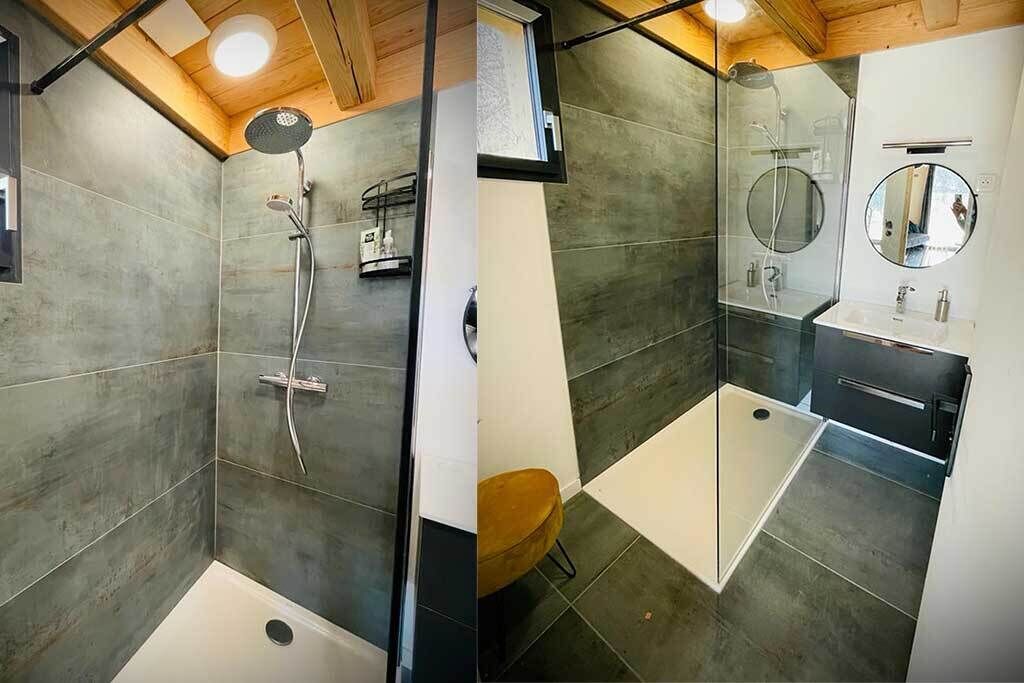Douche, sèche-cheveux, papier toilette