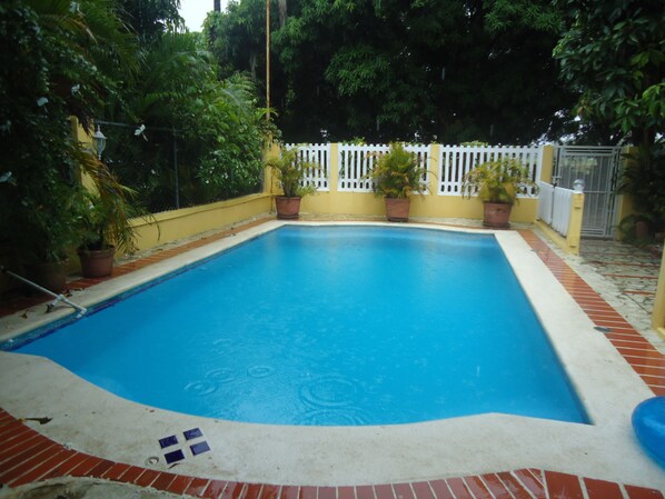 Outdoor pool - Beach Villa (San Cristóbal)