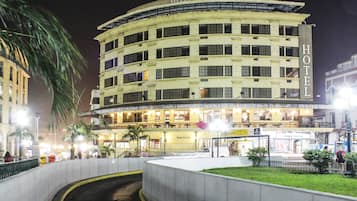 Fachada da propriedade