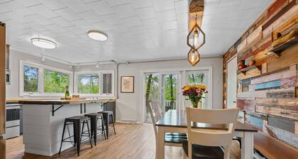 Unplug at RIVER RUN—Secluded, Waterfront, Kayaking