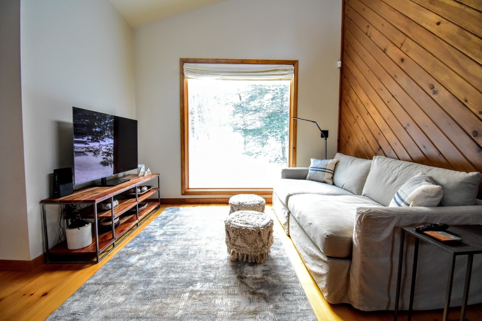 Green Mountain Chalet w/ Hot Tub, Sauna, Treehouse on 4 acres