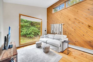 スマートテレビ、暖炉