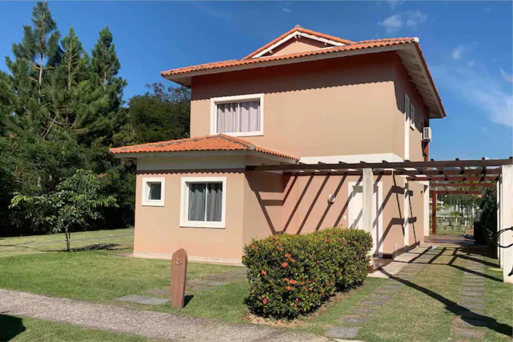 House next to the beach - sahy- village of kings- principality