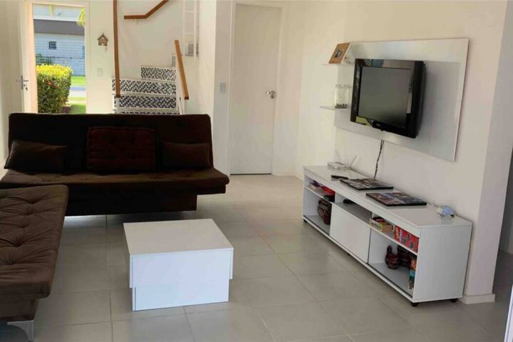 House next to the beach - sahy- village of kings- principality