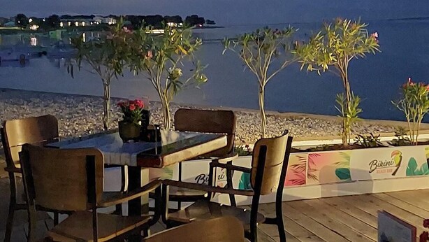 Unclassified image, 1 of 20, button - Modern holiday flat with balcony, BBQ, WLAN, air conditioning (Vodnjan)