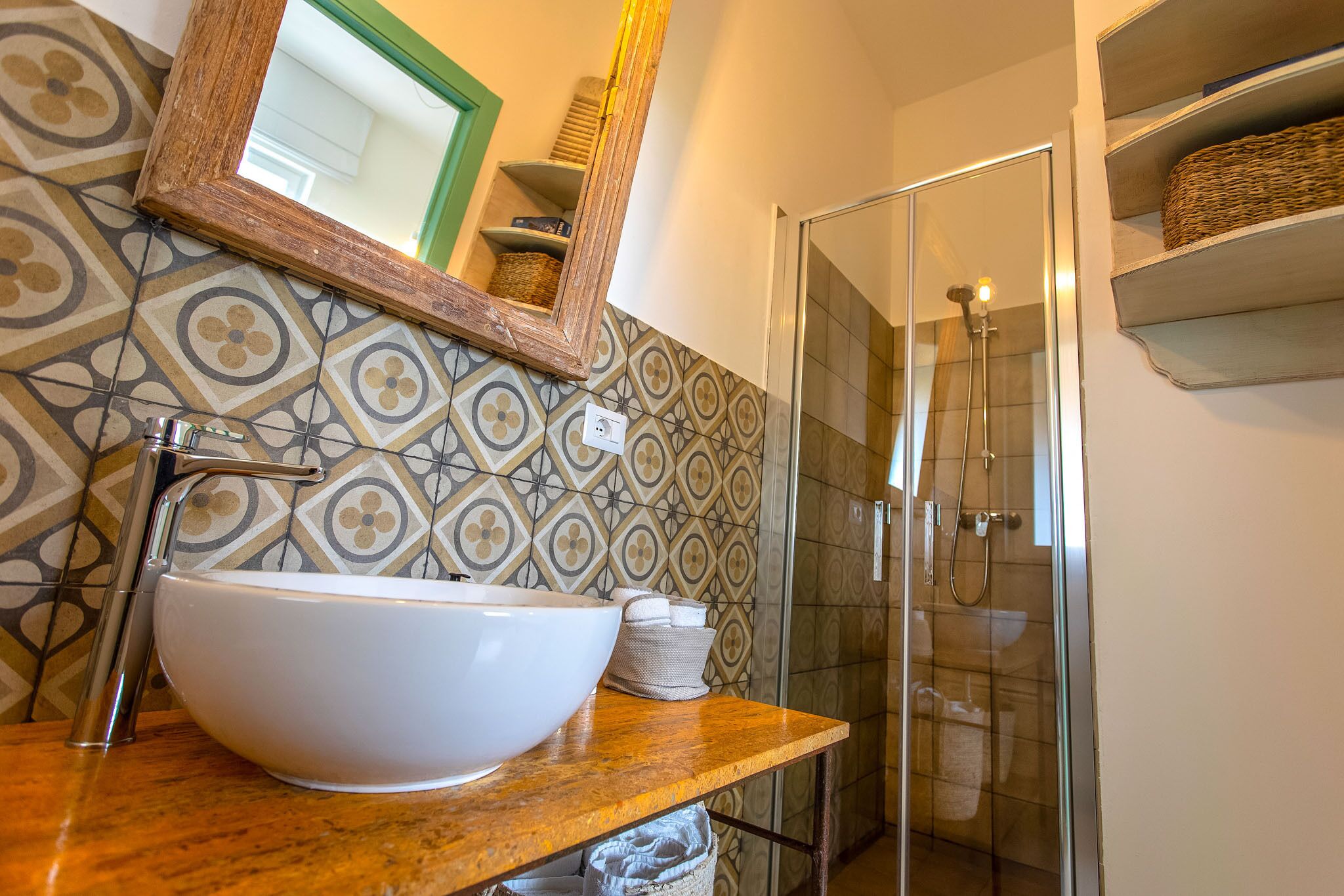 Doccia, articoli per l'igiene personale ecosostenibili, asciugacapelli