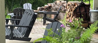 Private Riverfront 50 Acre Farm w/Pond. Dog Friendly