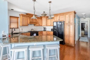 冰箱、炉灶、洗碗机、茶具/咖啡用具