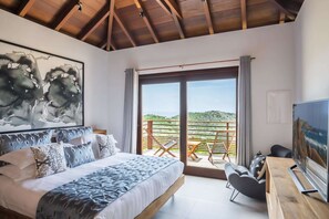 3 chambres, fer et planche à repasser, Wi-Fi, draps fournis