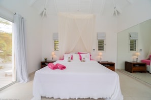 2 quartos, ferros/tábuas de passar roupa, Wi-Fi, roupa de cama