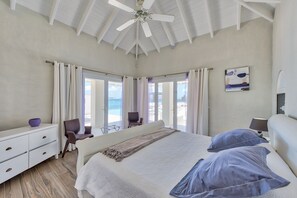 5 chambres, fer et planche à repasser, Wi-Fi, draps fournis