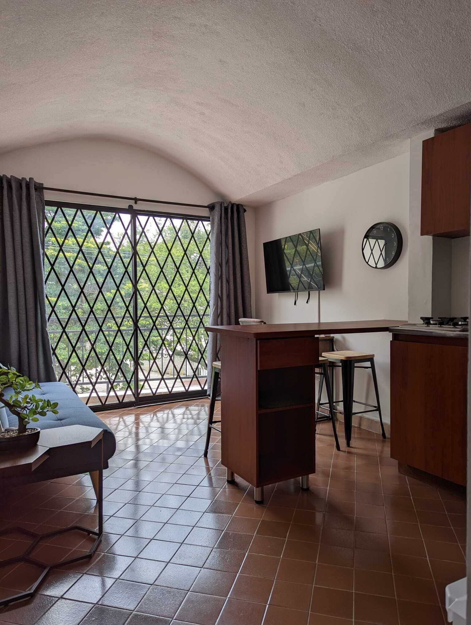 Hermoso apartamento remodelado en Cali 302