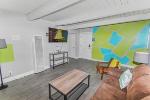 Televisio, työhuone