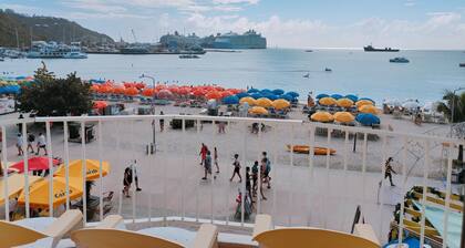 Beach apartment 2 bed 2bath