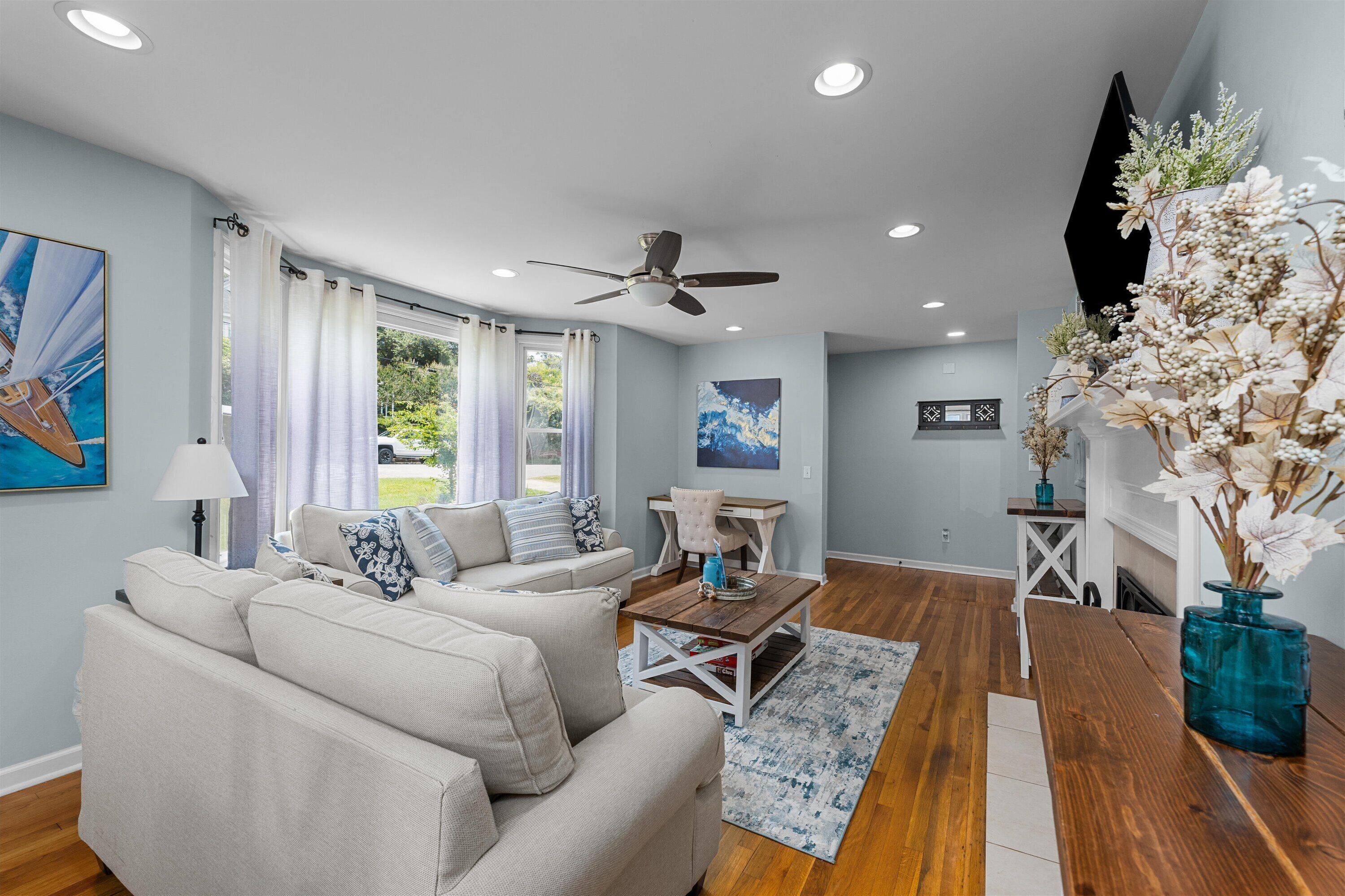 Masters Rental with Pool!!