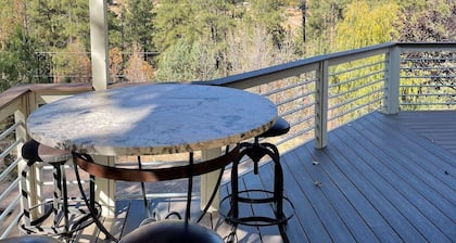 Private Starlit Hot Tub & Fire Pit: Serene Mountain Oasis: