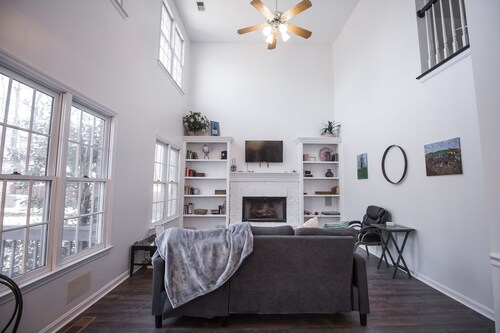 Bluegrass Crossing, close to all the attractions in Central Kentucky