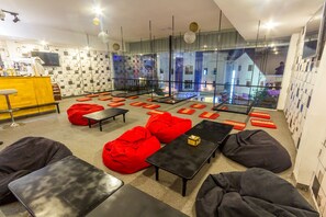 Lobby - Oasis Capsules - Hostel (Siem Reap)