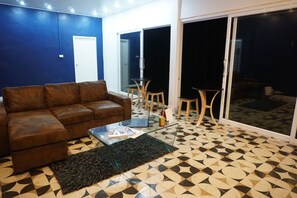 Living room - Koh Kood Bed's (Ko Kood)