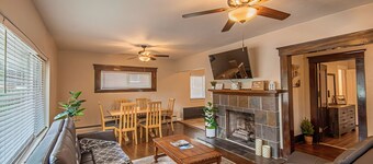 Mountain Views Newly Renovated Home