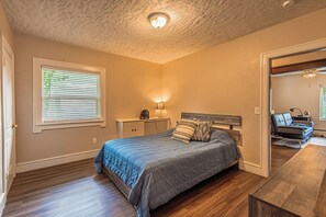 2 chambres, bureau, fer et planche à repasser, Wi-Fi gratuit