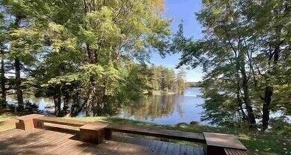 Tranquil waterfront home