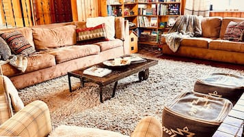 Smart TV, fireplace, table tennis, books
