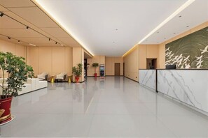 Interior - Chibi Lake Holiday Hotel (Xinjiekou Commercial Street) (Chibi)