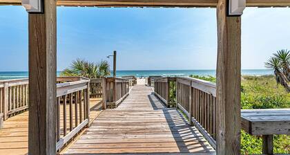 3 Bed/3 Bath ~ 2nd Floor Oceanfront Prime Condo ~ Elevator ~ 1205 Queens Court