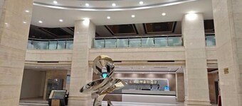 Best International Hotel (Shangcheng, Xinyang)