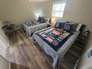 3 bedrooms, free WiFi, bed sheets