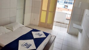Unclassified image, 4 of 6, button - Hotel Presidente (Belém)