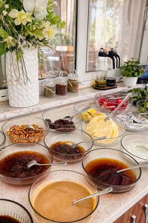 Free daily local cuisine breakfast  - Bybassios Hotel (Marmaris)