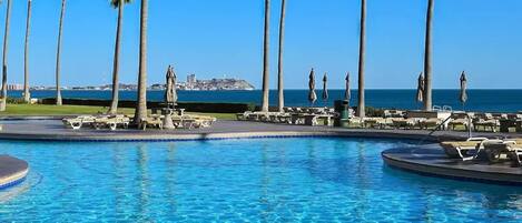 Outdoor pool, a heated pool