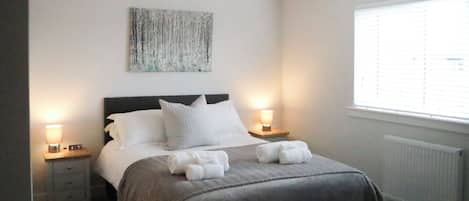 3 bedrooms, free WiFi, bed sheets