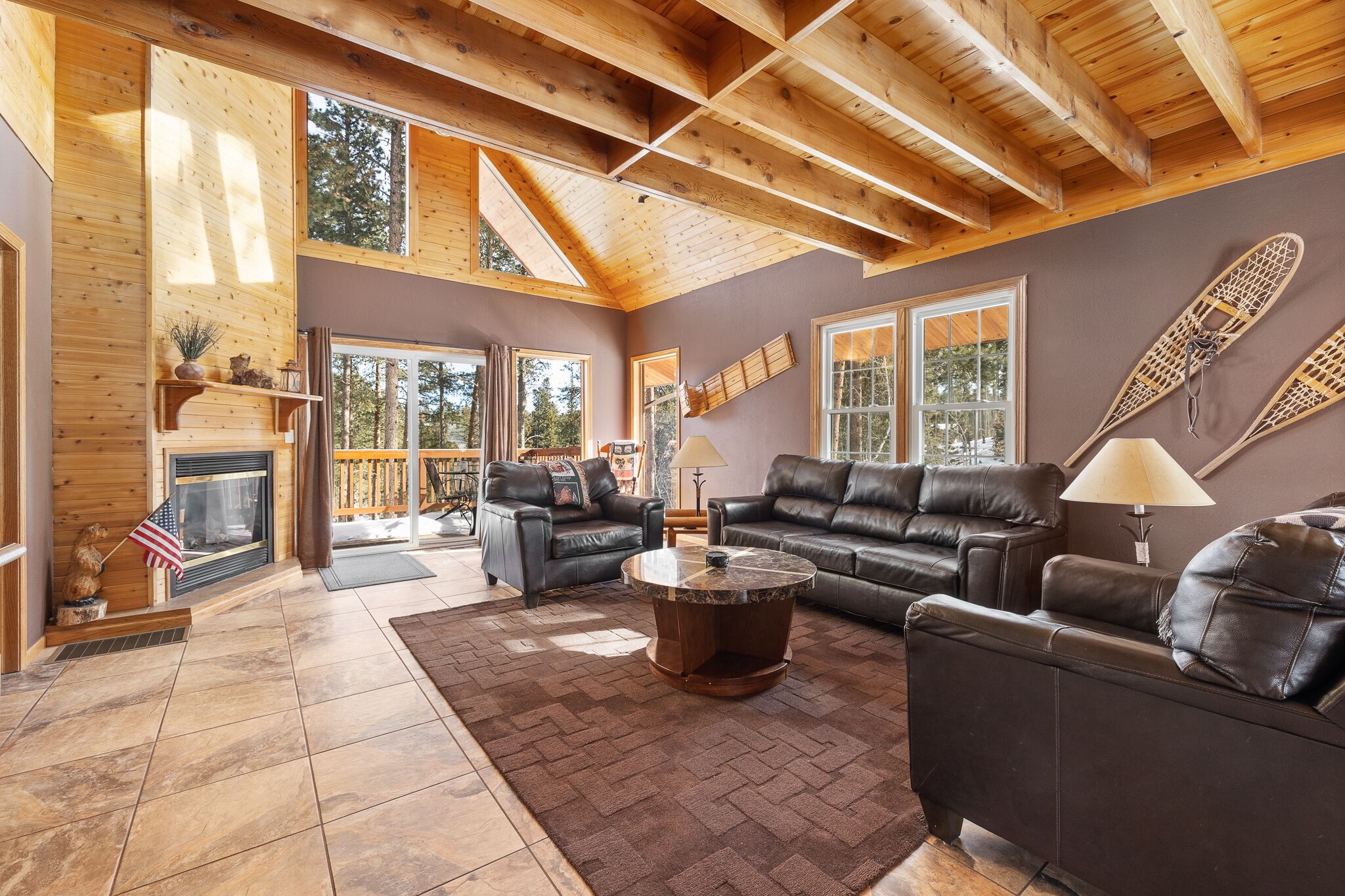 Beautiful Black Hills 4 Bedroom Vacation Home W/ Hot Tub