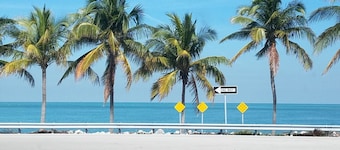 Villa 5087 on Duck Key Boat Slip Available - 2BD 2.5BA