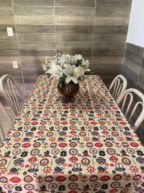 Dining - House in Arraial do Cabo (Figueira) with sea view. Serves 9 people. PARADISE. (RJ)