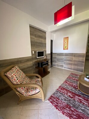 DVD player - House in Arraial do Cabo (Figueira) with sea view. Serves 9 people. PARADISE. (RJ)